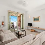 Σπίτι διακοπών Ondalina Sea Front House By Tinosstay