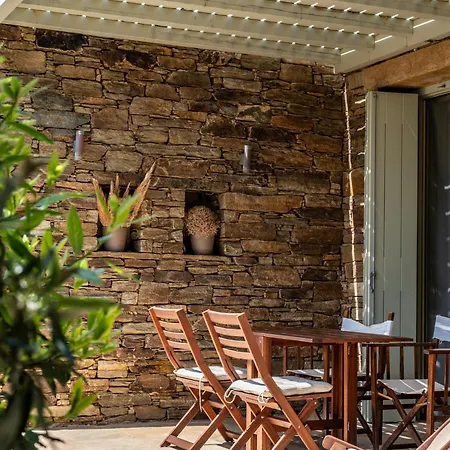 Ondalina Sea Front House By Tinosstay